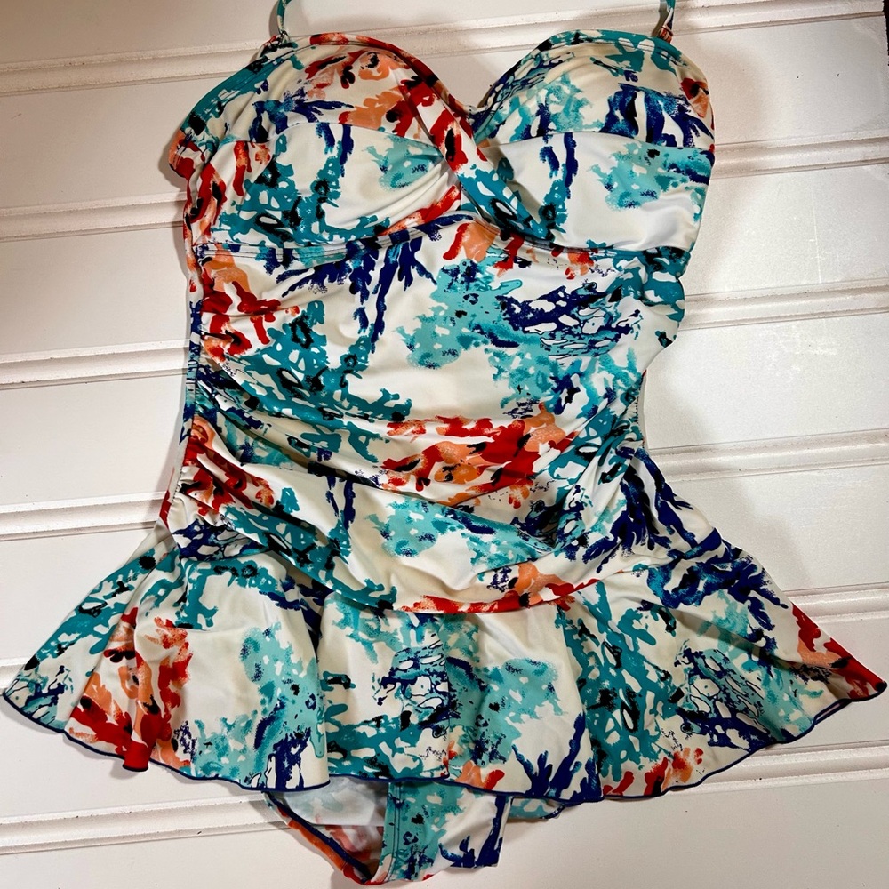 Ceeb Floral Print One-Piece Swimdress in White with Teal & Coral Accents size 12